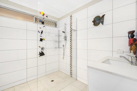 Seabreeze - Accommodation Newcastle 3