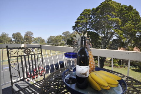 Seaclusion On Toorbul - Accommodation Newcastle 0