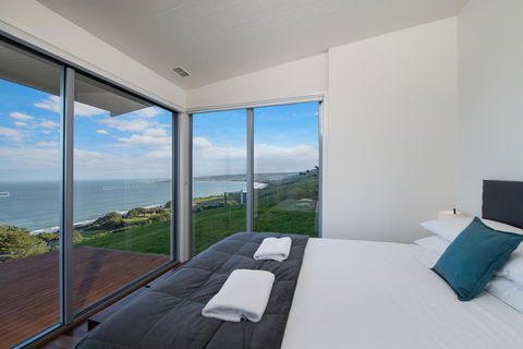 Seafarers Getaway - Accommodation Newcastle 2