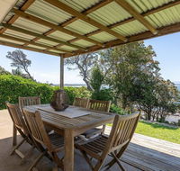 Seaspray on Culburra - dolphin and whale watching - Accommodation Newcastle