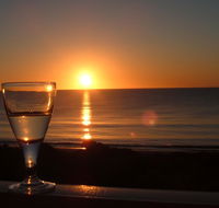 Seaview Holiday House - Accommodation Newcastle