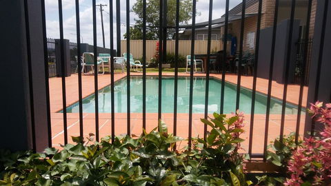 Shady Rest Motel - Accommodation Newcastle 1