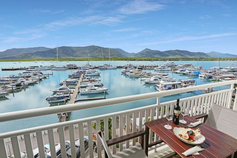 Shangri-La Hotel, The Marina, Cairns - Accommodation Newcastle 2