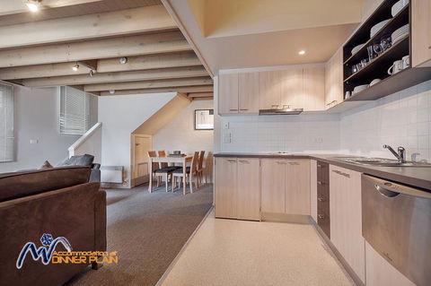 Shiraz - Accommodation Newcastle 3