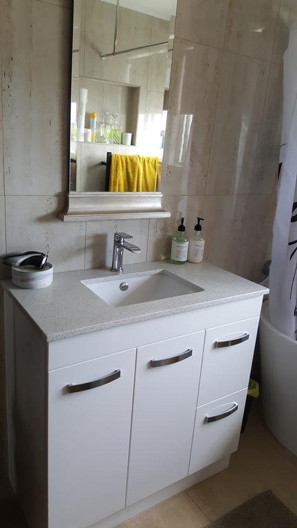 Silverbirch Cottage - Accommodation Newcastle 2