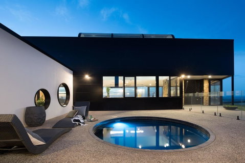 Sky High - Accommodation Newcastle 1