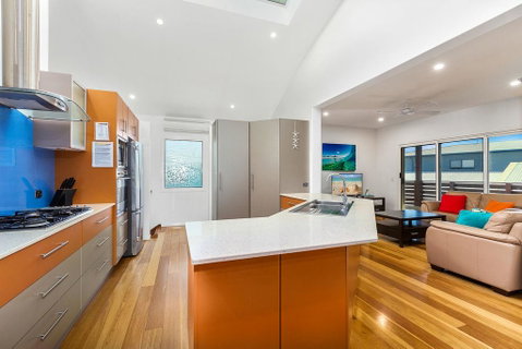 Slipstream By The Sea - Accommodation Newcastle 2