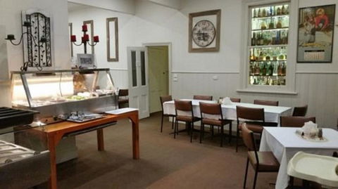 Snake Valley Hotel - Accommodation Newcastle 0