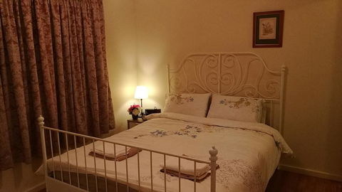 South Lake One Bedroom Villa - Accommodation Newcastle 0