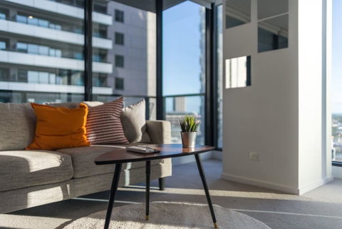 Southbank 2 Bed Apartment With View Next To Crown - Accommodation Newcastle 3