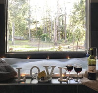 Spa Suites at RAVEN - Accommodation Newcastle