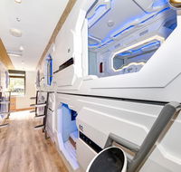 Space Q Capsule Hotel - Accommodation Newcastle