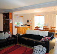 Spacious and central to CBD - Accommodation Newcastle