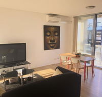 Spacious One Bedroom Apartment in Marrickville - Accommodation Newcastle