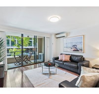 Spacious retreat walking distance from city centre - Accommodation Newcastle