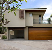 Spacious with surf views Sunshine Beach - Accommodation Newcastle