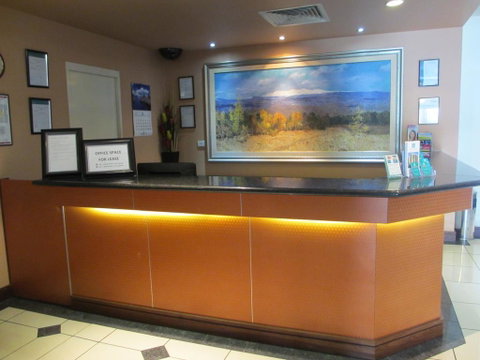 Springwood Tower Apartment Hotel - Accommodation Newcastle 3