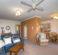 St James 6 Stylish Airconditioned Retreat