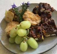 Stephanies Country Cottages - Accommodation Newcastle