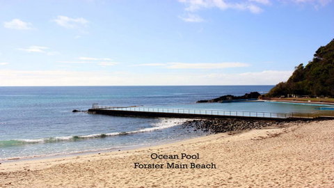 Strand Beachside 802 - Accommodation Newcastle 1