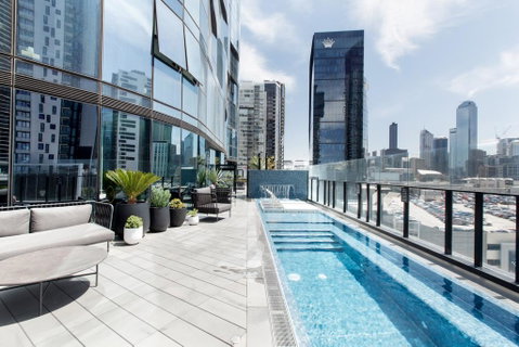 Stunning Luxury Apartment High Above The City - Accommodation Newcastle 0