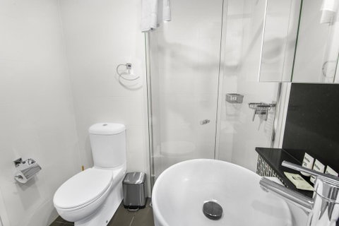 Stunning Views On The 41st Floor - Accommodation Newcastle 3