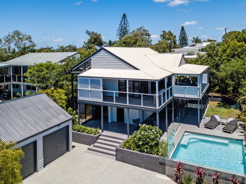 Stylish And Spacious Masterpiece, Sunshine Beach - Accommodation Newcastle 0