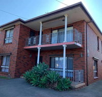 Stylish Bedroom in Bentleigh East - Accommodation Newcastle