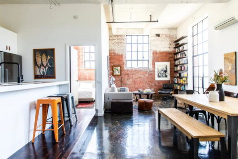 Stylish Warehouse Conversion In The Heart Of Fitzroy - Accommodation Newcastle 1