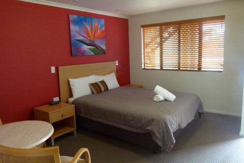 Summit Motel - Accommodation Newcastle 0
