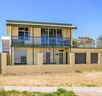 Sun and Fun - Accommodation Newcastle