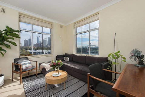 Sun-filled Apartment With Stunning Harbour Views H353 - Accommodation Newcastle 0