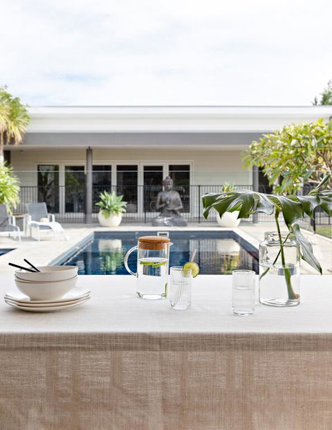 Sundara Beach House - Accommodation Newcastle 3