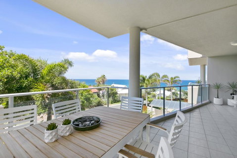 Sunny And Spacious Sunshine Beach - Accommodation Newcastle 3
