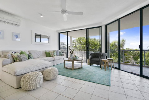 Sunny And Spacious Sunshine Beach - Accommodation Newcastle 0
