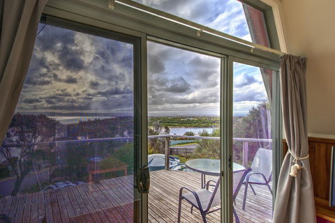 Sunsets - Accommodation Newcastle 2