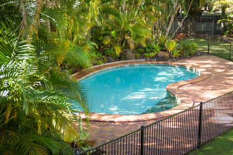 Sunshine Coast Motor Lodge - Accommodation Newcastle 0
