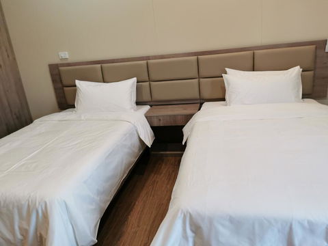 Sunshine Gardens Bourke Resort - Accommodation Newcastle 0