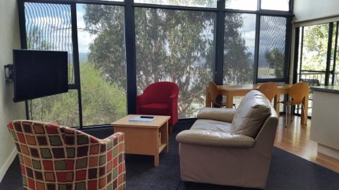 Tamar Ridge Apartments - Accommodation Newcastle 0