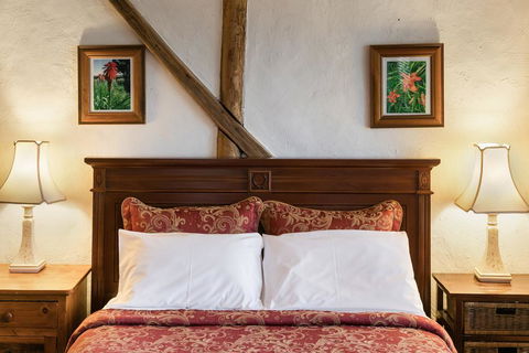 Taradale House Estate - Accommodation Newcastle 3
