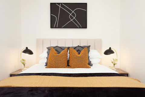 Tasteful Modern Studio 2.3Km From City Centre - Accommodation Newcastle 1