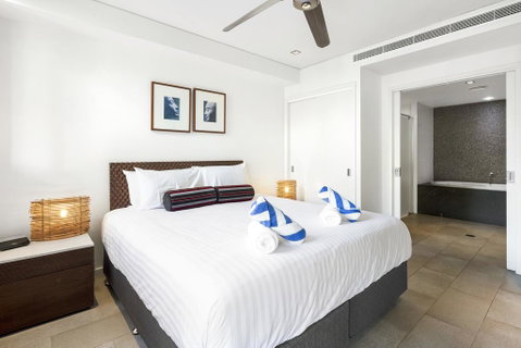 Temple 304 Modern Spacious Palm Cove Resort - Accommodation Newcastle 3