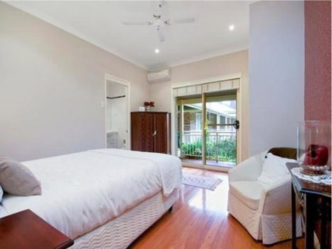 The Acreage Luxury B&B And Guesthouse - Accommodation Newcastle 0
