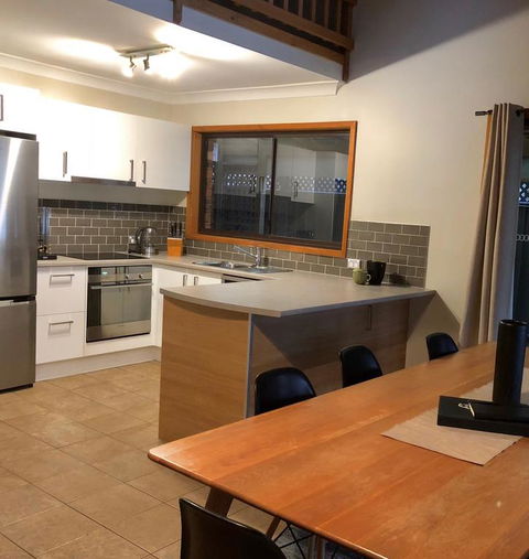 The Basin Waterfront - Accommodation Newcastle 3