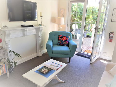 Birch Lane - Accommodation Newcastle 13