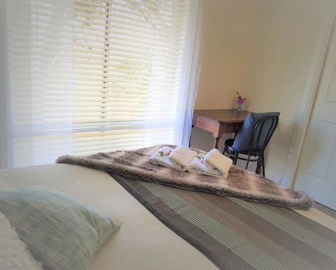 Birch Lane - Accommodation Newcastle 23