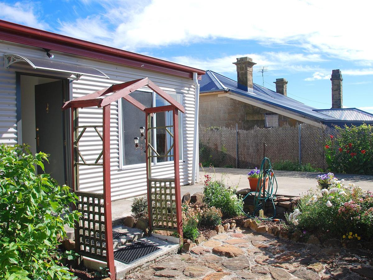 Andover TAS Accommodation Newcastle