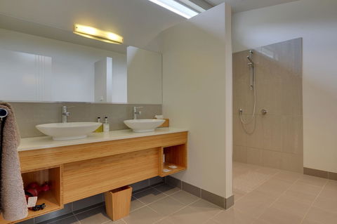The Cove Kettering - Accommodation Newcastle 26