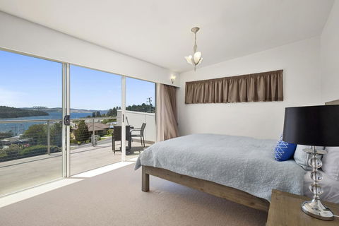 The Cove Kettering - Accommodation Newcastle 7