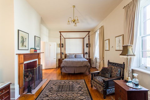 Grand Old Duke - Accommodation Newcastle 28